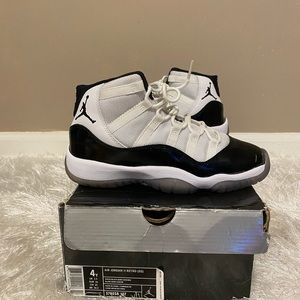 Air Jordan 11 Retro (GS)